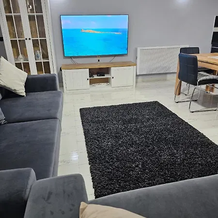 Edi 1 Center Διαμέρισμα